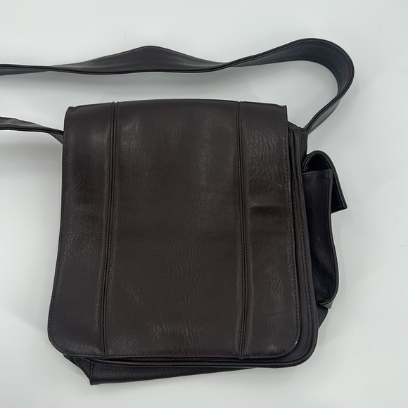 Coach Lexington Flap Leather Saddle‎ Bag Dark Brown - Picture 1 of 9